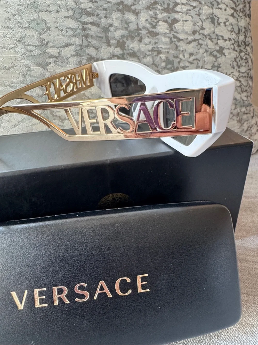 Versace White Cat-Eye Sunglasses with Black Lenses (full inclusion)